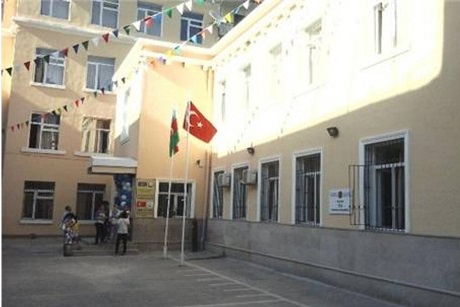Bakı Atatürk Liseyi